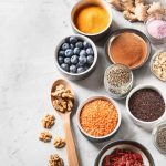 Superalimentos que puedes añadir a tus batidos