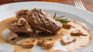 Ternera Salteada con Setas